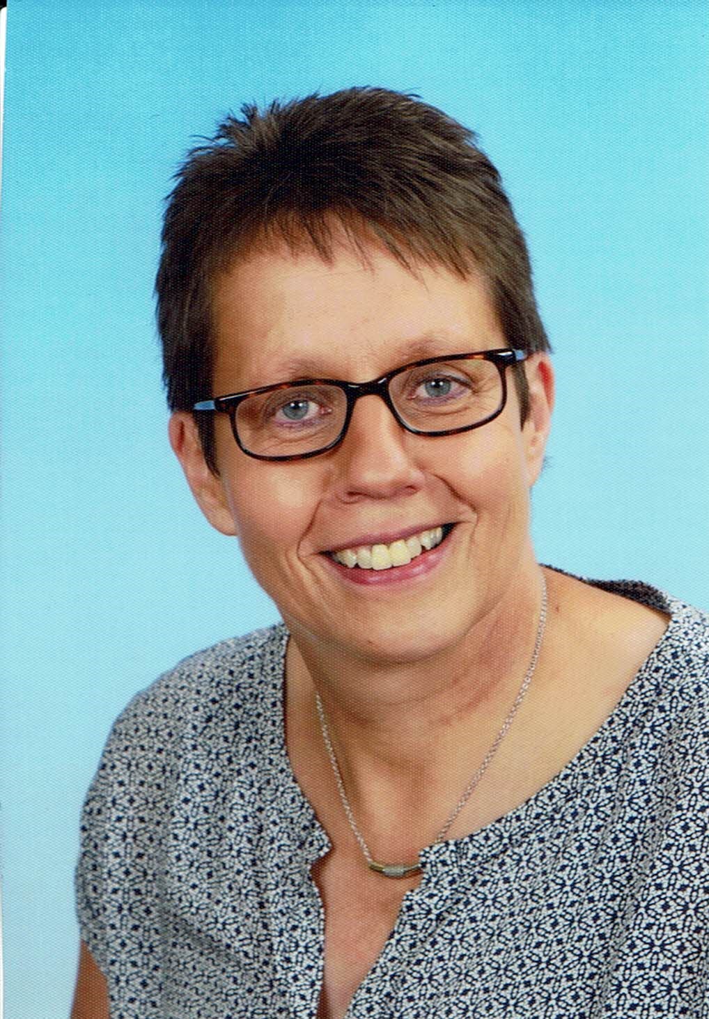 BS Halv Kenning Thea